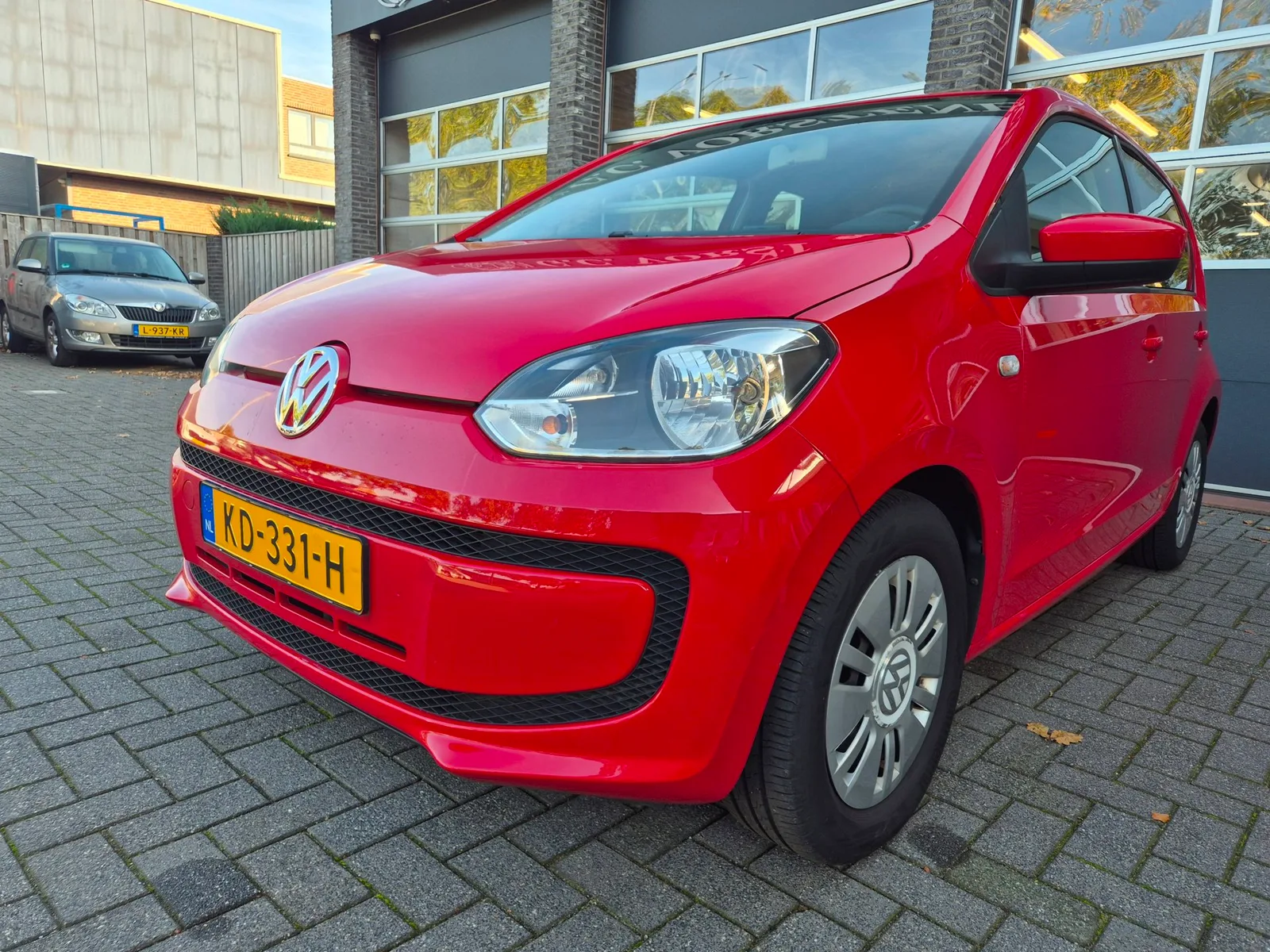 Volkswagen Up! (2016) — foto 1
