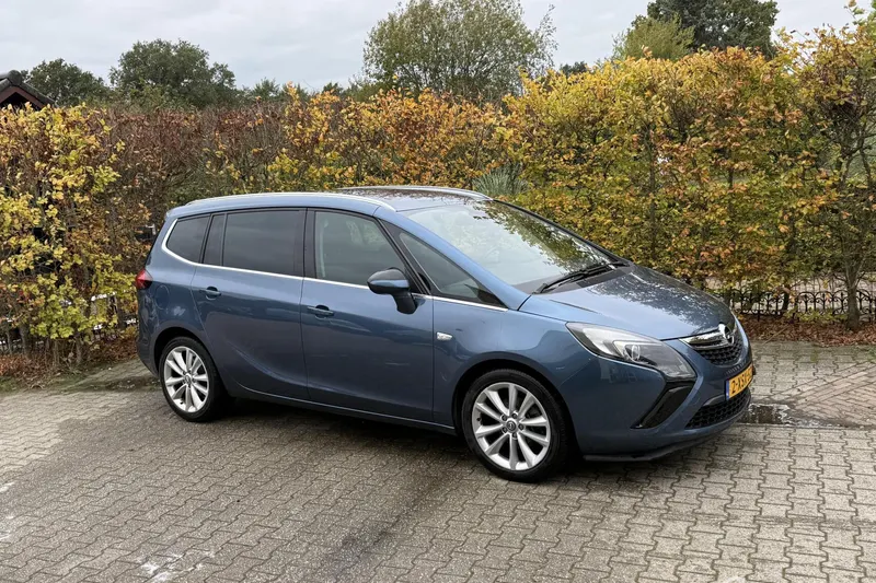 Opel Zafira (2014)