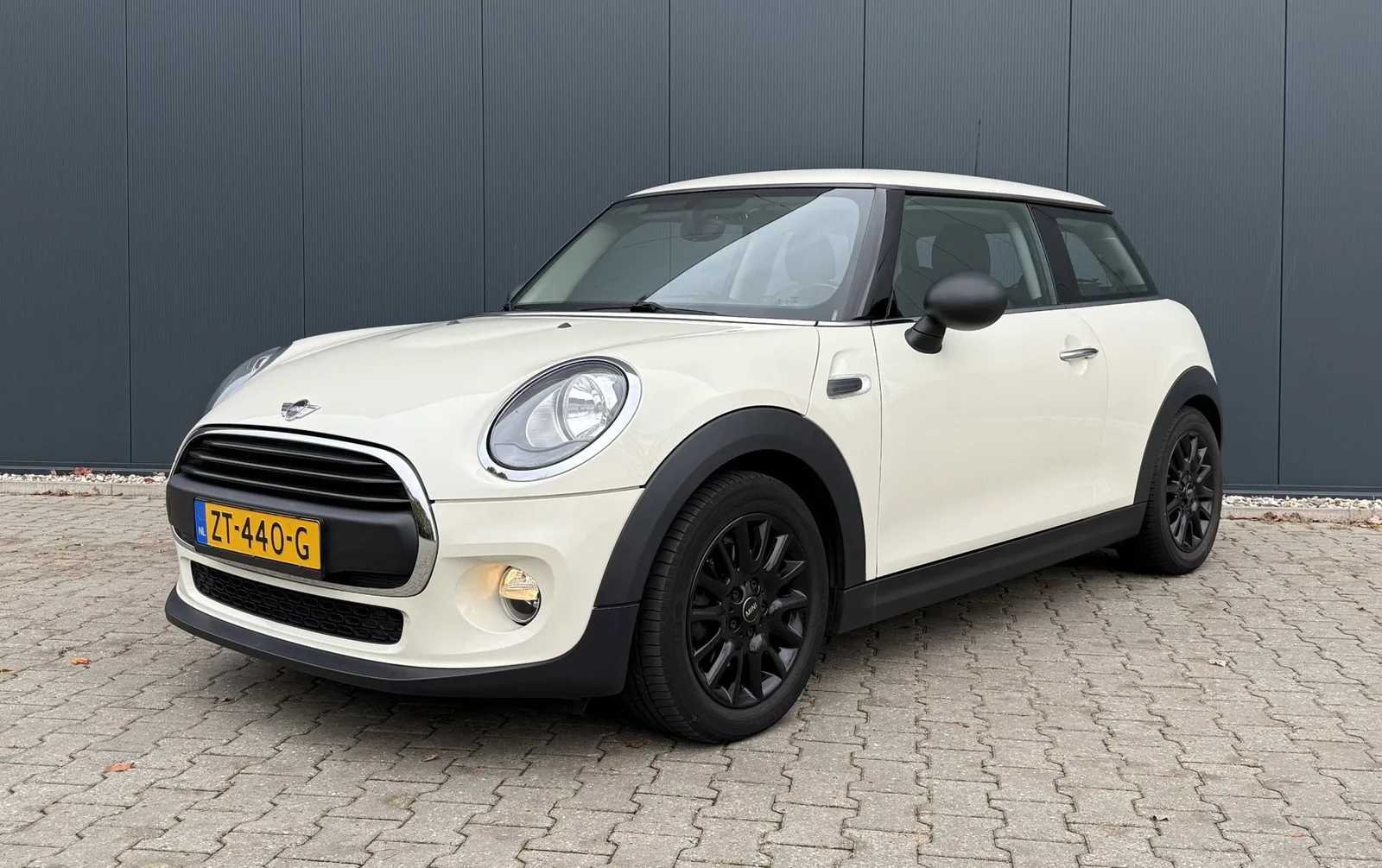 MINI One (2017) — foto 1