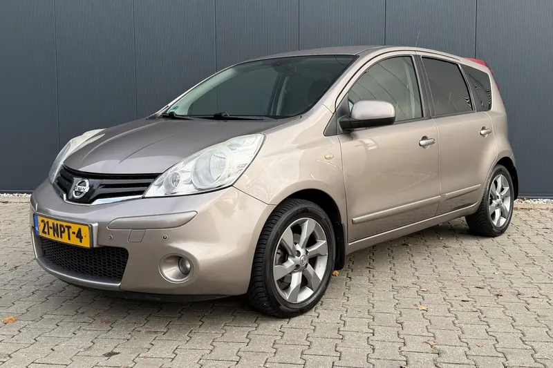 Nissan Note (2010)