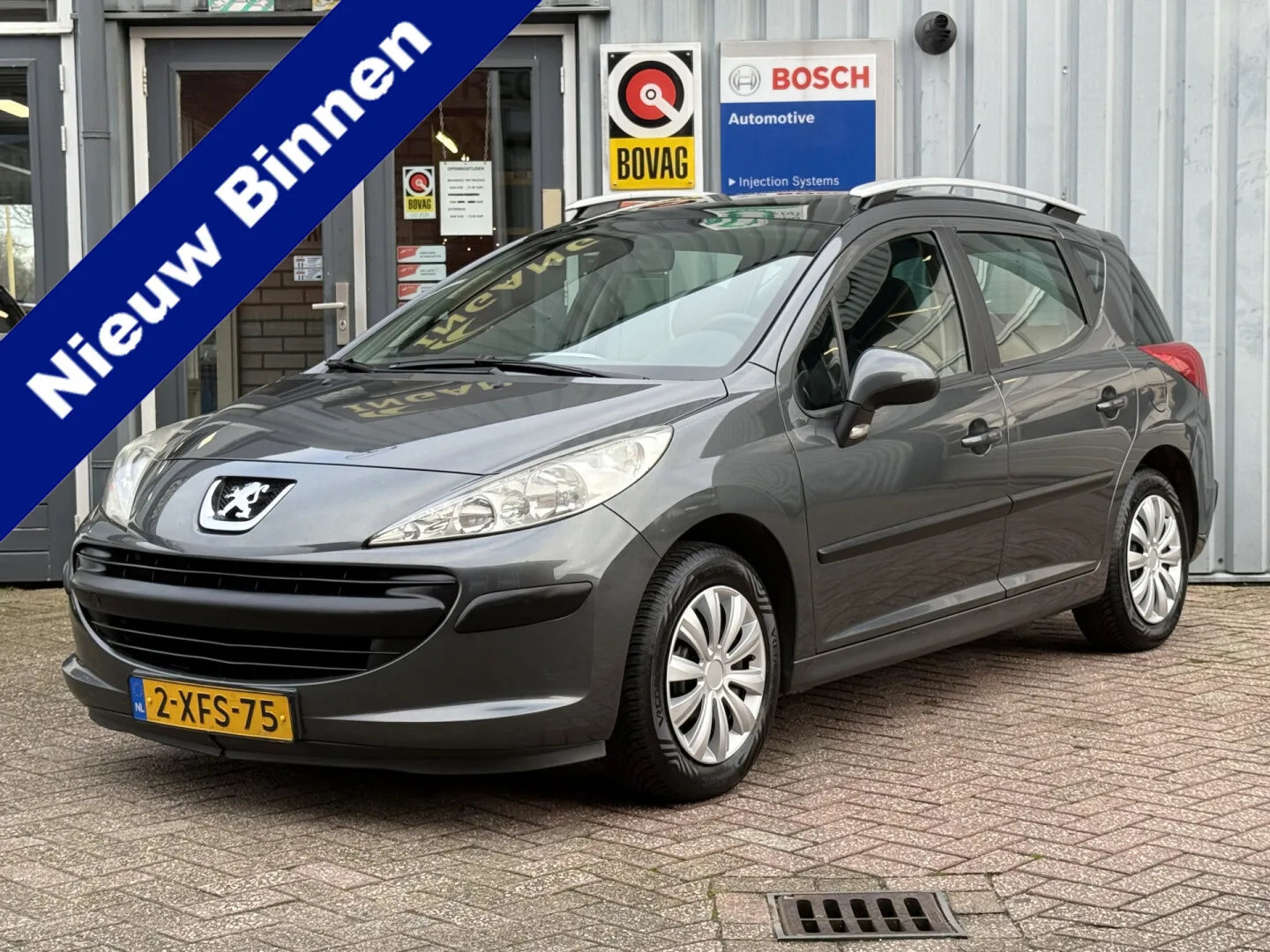 Peugeot 207 (2008) — foto 1