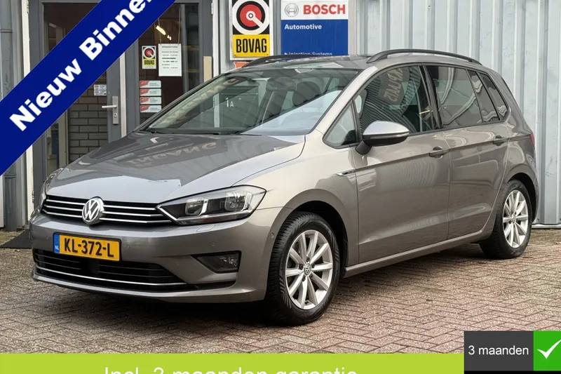 Volkswagen Golf Sportsvan (2015)