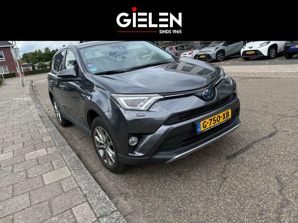 Toyota RAV4 (2018) — foto 1