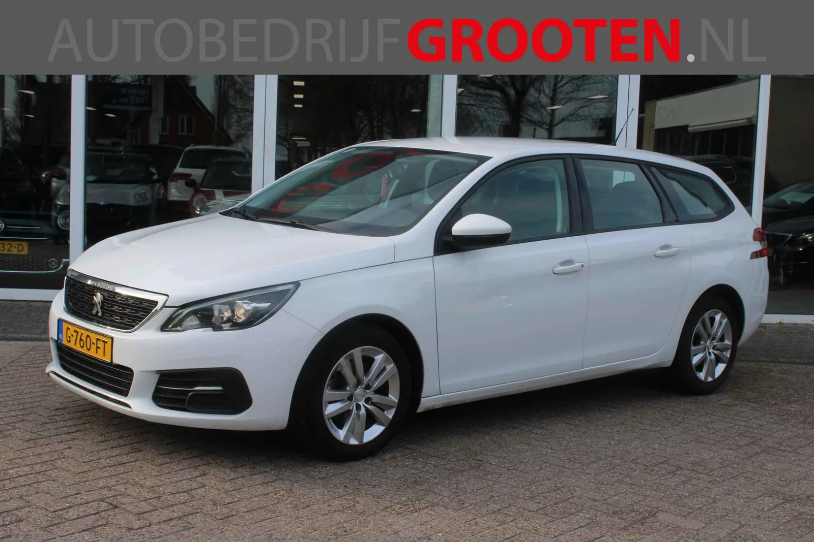 Peugeot 308 (2019) — foto 1