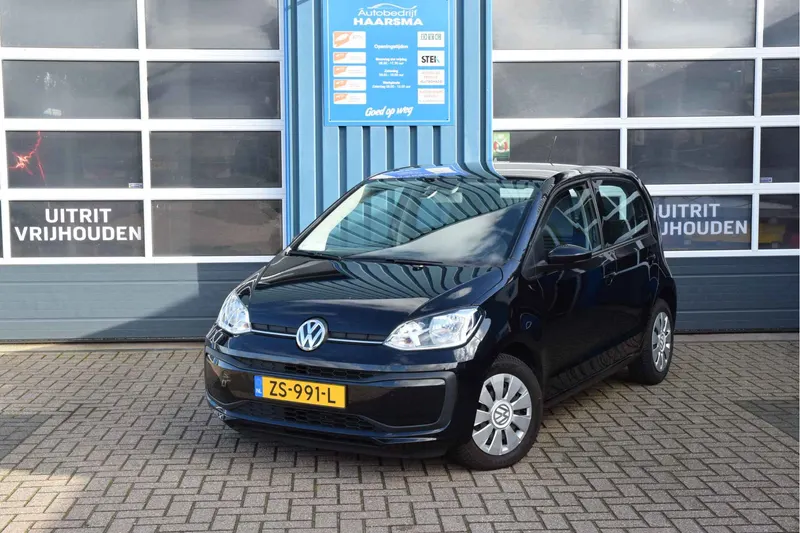 Volkswagen Up! (2019)