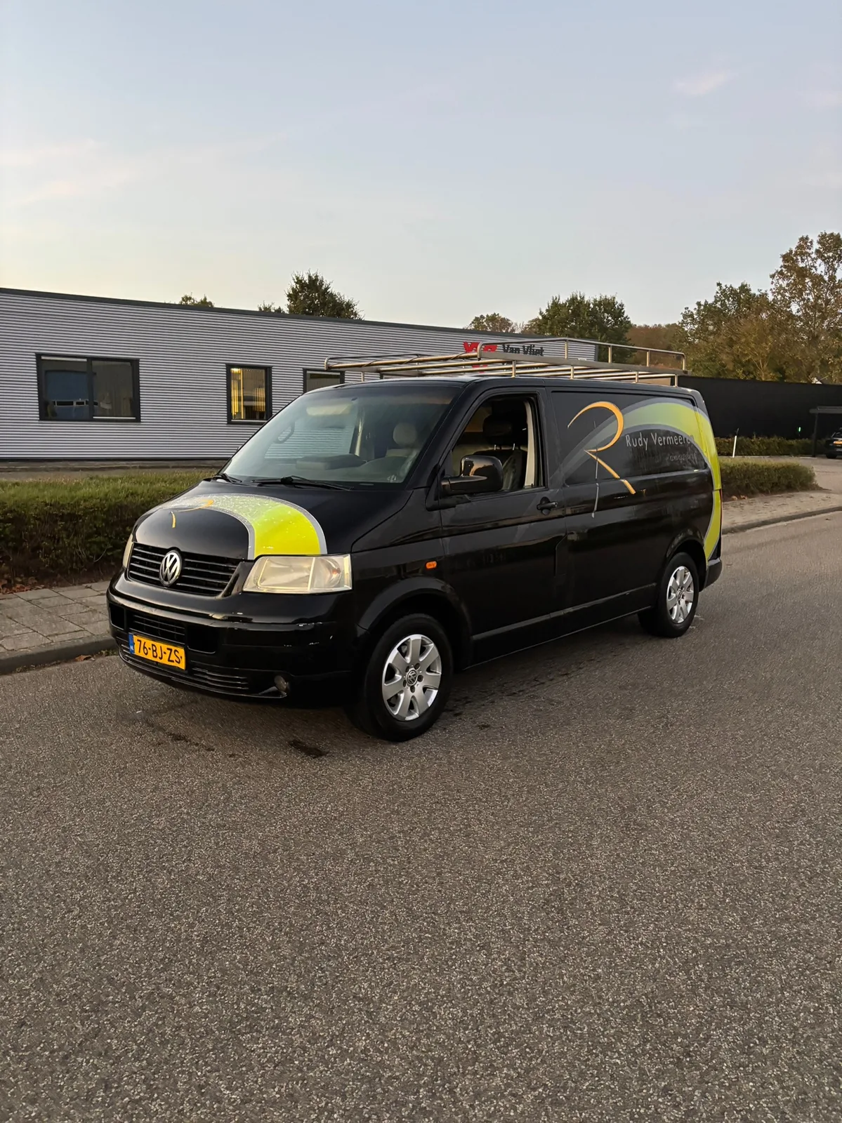 Volkswagen Transporter (2003) — foto 1