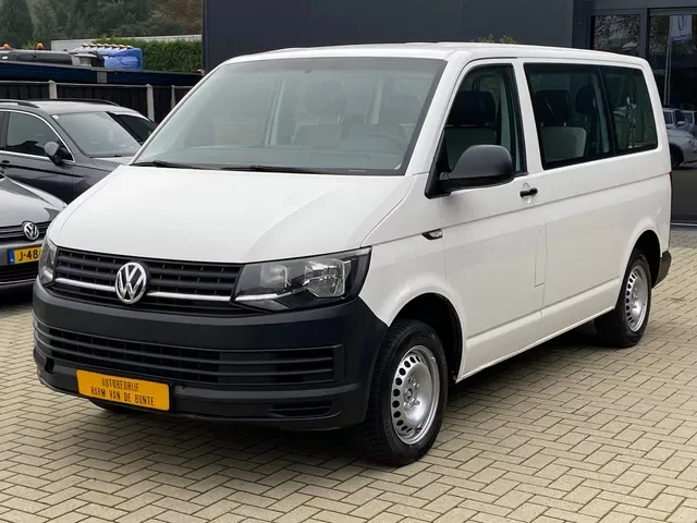 Volkswagen Transporter (2016) — foto 1
