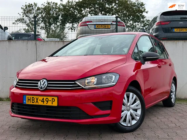 Volkswagen Golf Sportsvan (2016) — foto 1