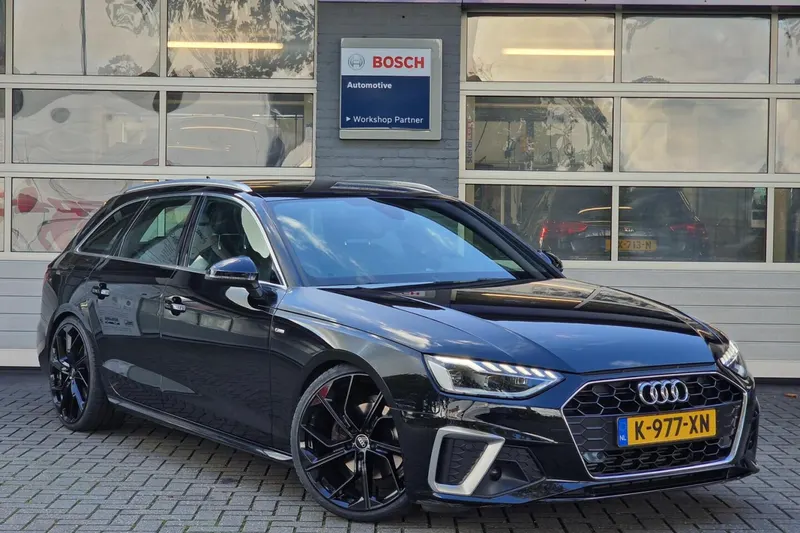 Audi A4 (2021)