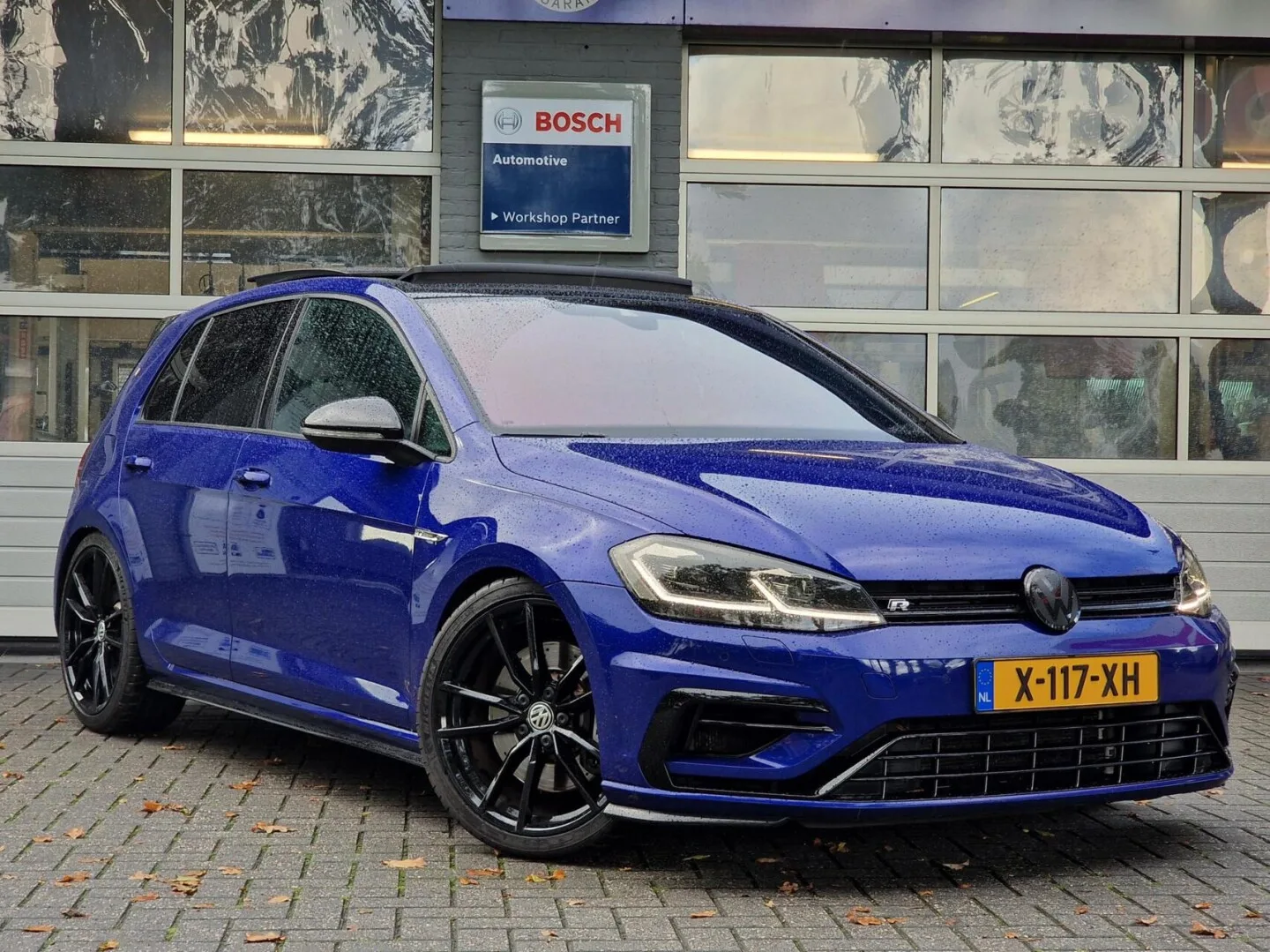 Volkswagen Golf (2018) — foto 1