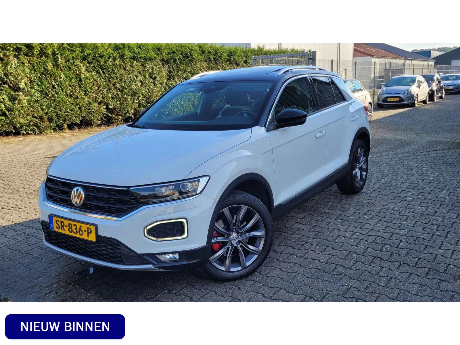 Volkswagen T-Roc (2018) — foto 1