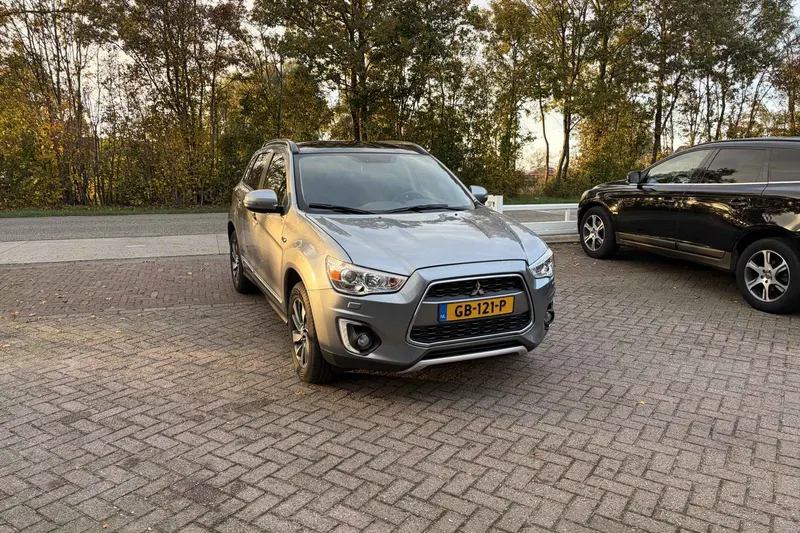 Mitsubishi ASX (2015)