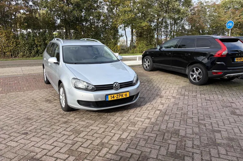 Volkswagen Golf (2013)