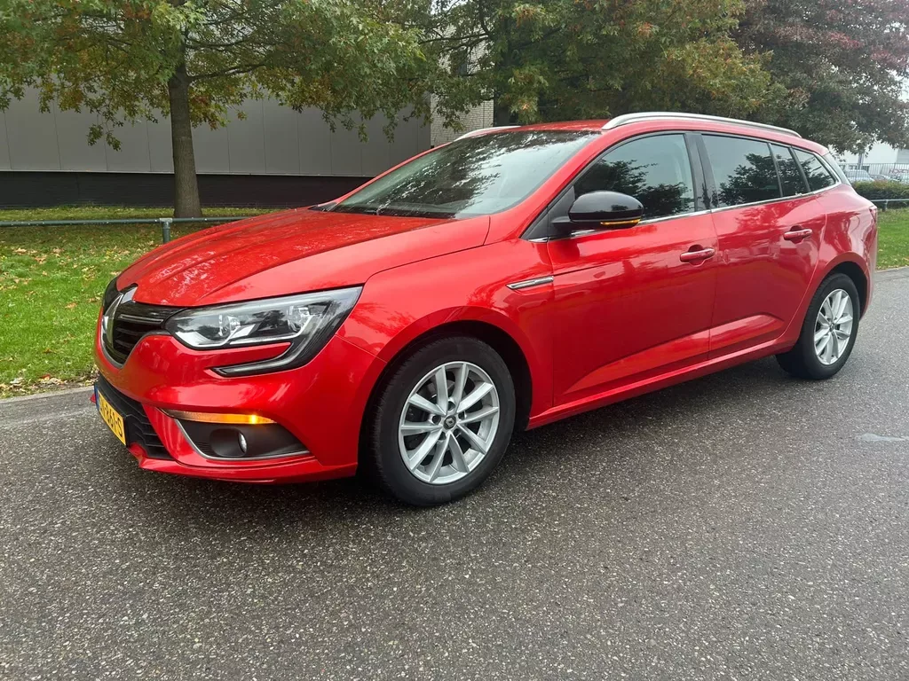Renault Mégane (2018) — foto 1