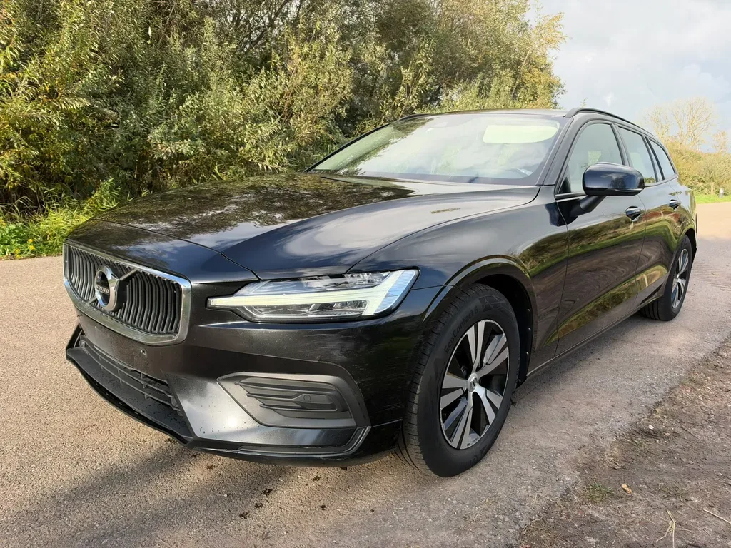 Volvo V60 (2019) — foto 1