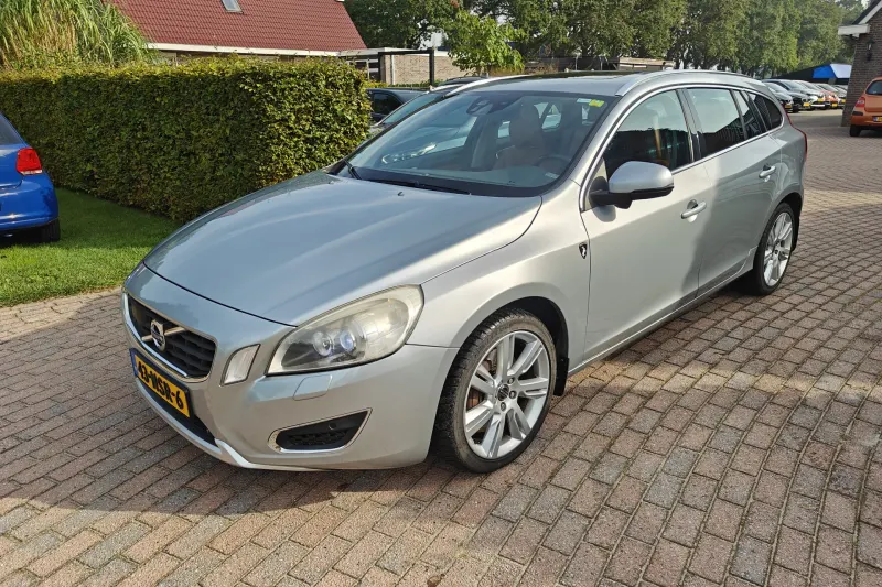 Volvo V60 (2010)