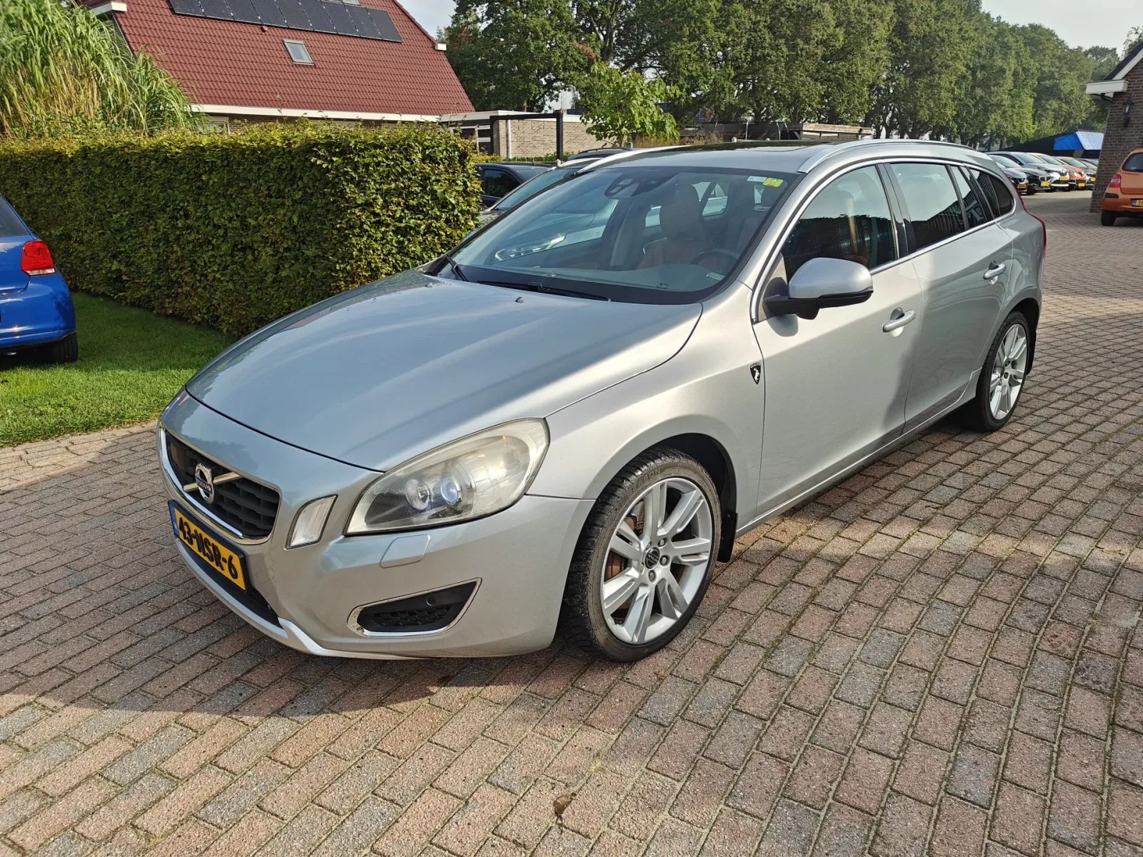 Volvo V60 (2010) — foto 1