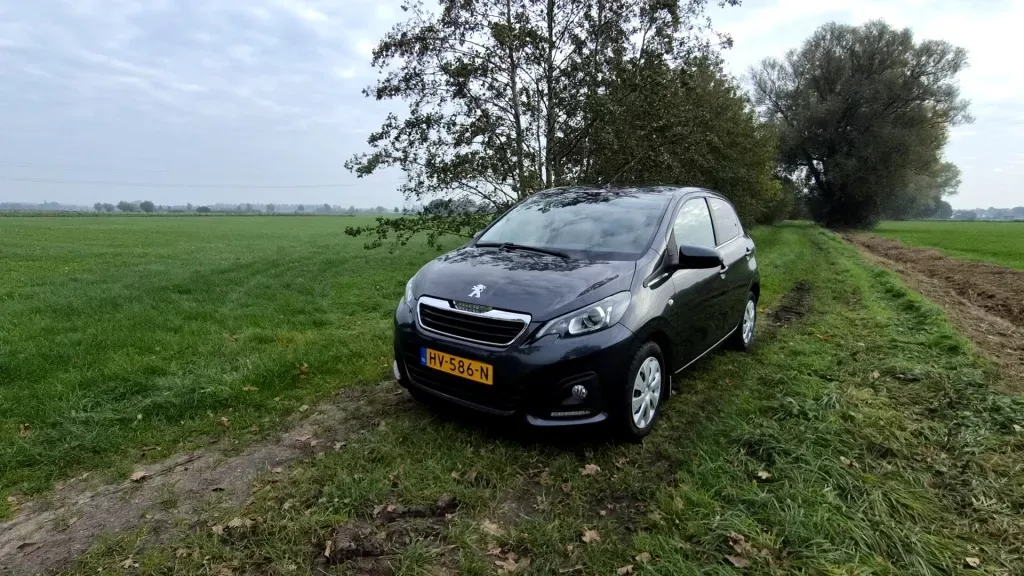 Peugeot 108 (2016) — foto 1