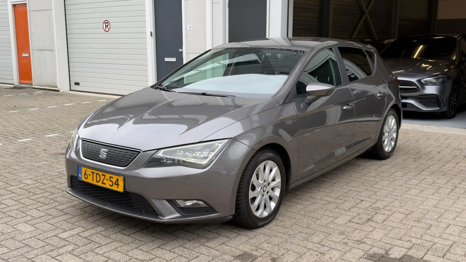 SEAT Leon (2014) — foto 1