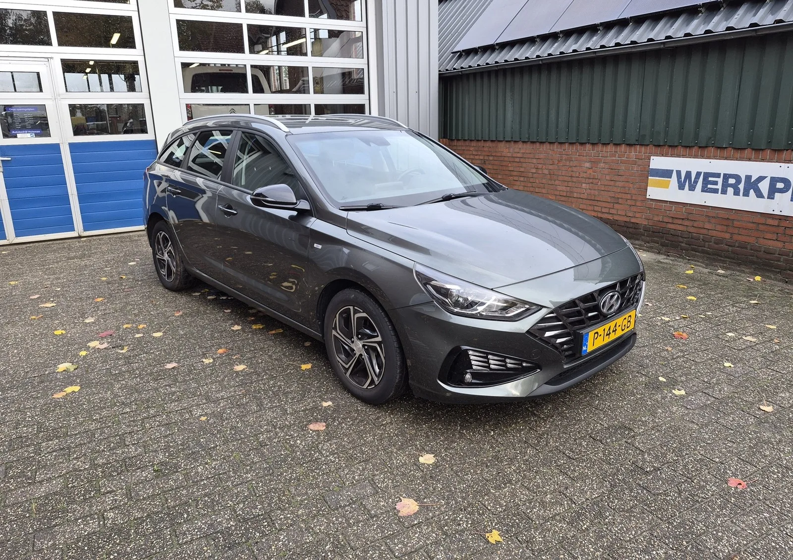 Hyundai i30 (2022) — foto 1