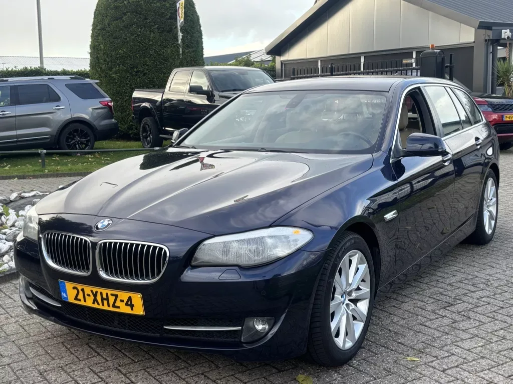 BMW 5-Serie (2012) — foto 1