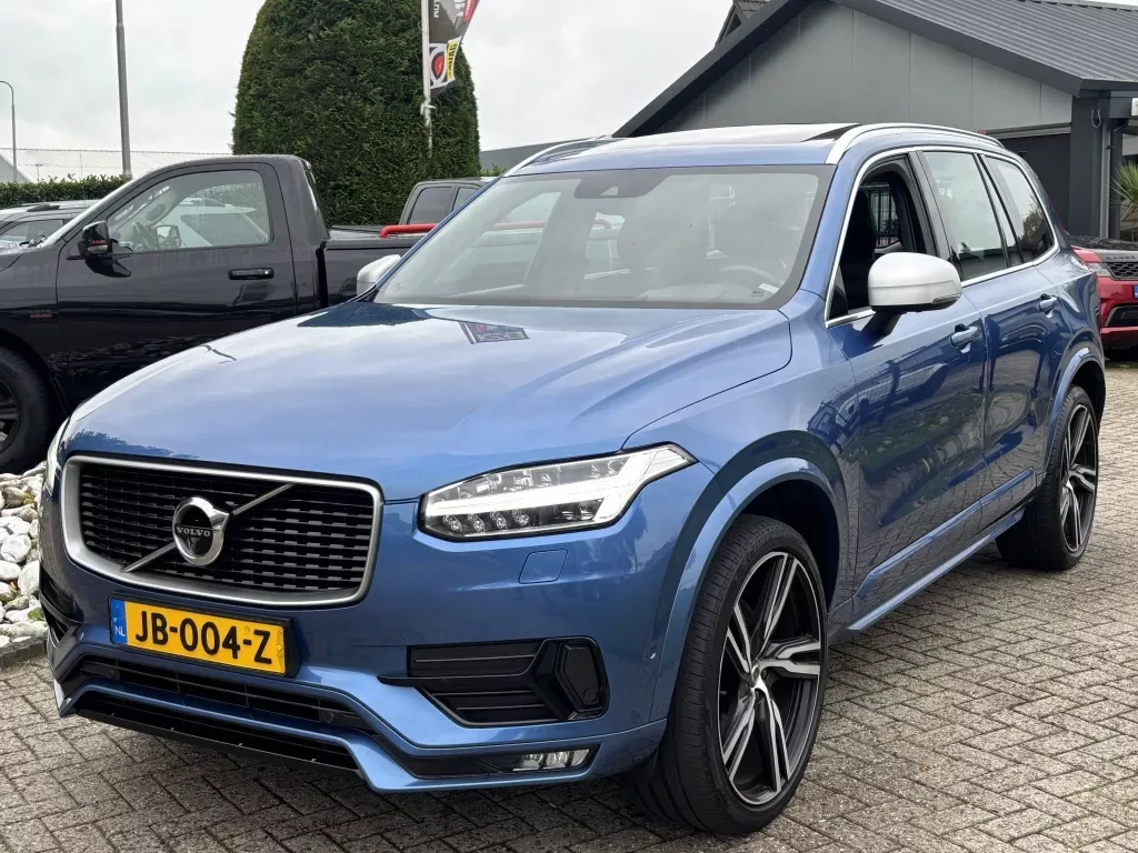 Volvo XC90 (2016) — foto 1