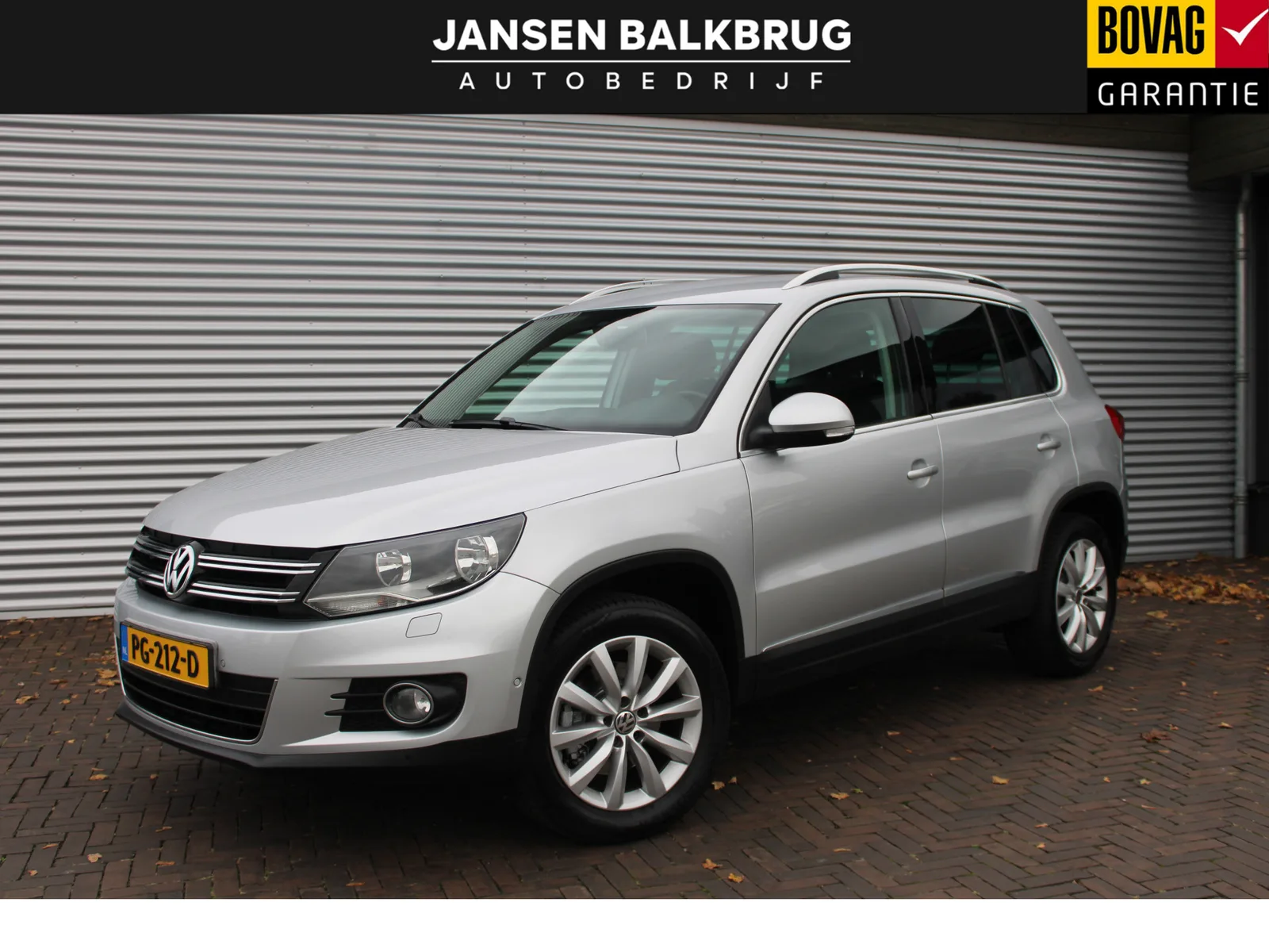 Volkswagen Tiguan (2012) — foto 1