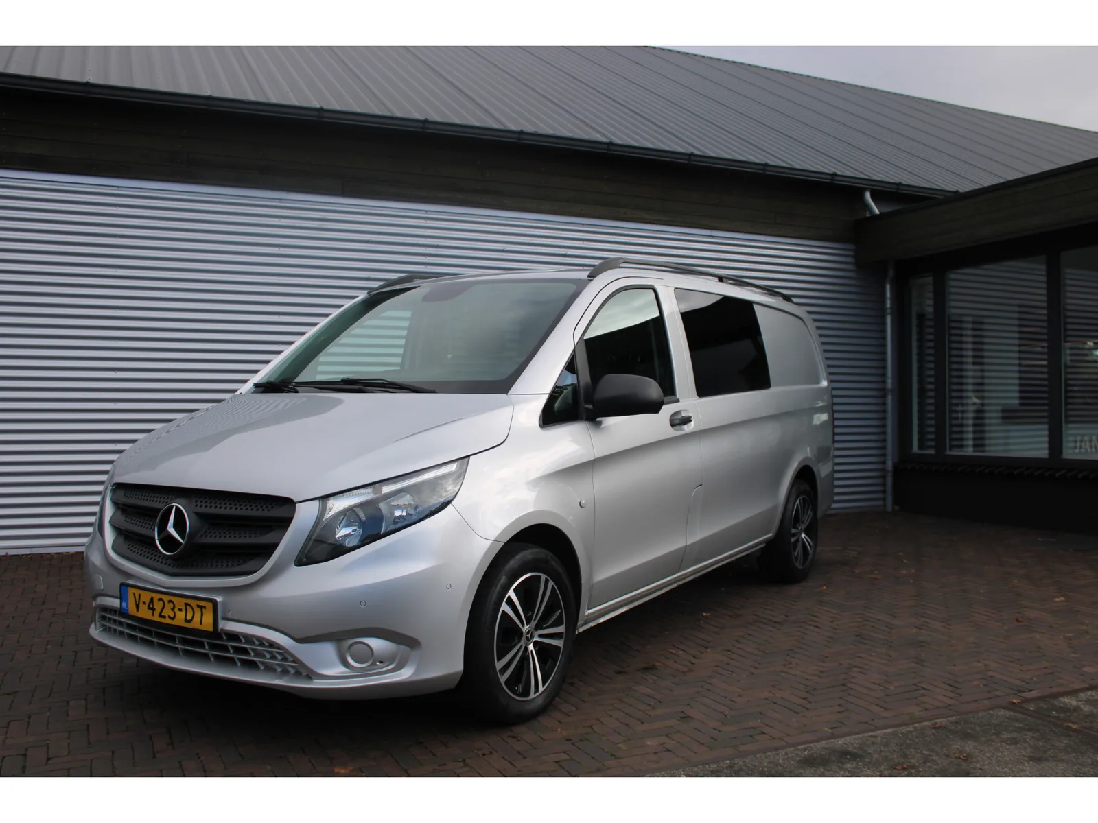 Mercedes-Benz Vito (2017) — foto 1