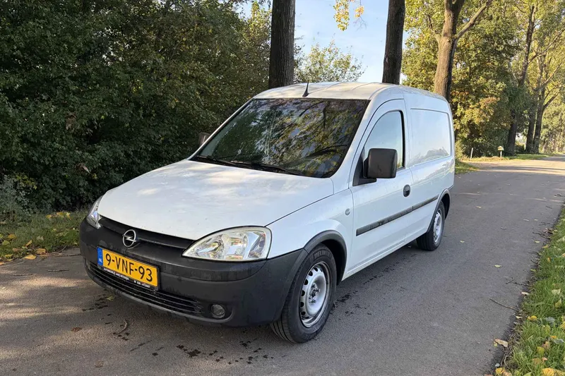 Opel Combo (2011)