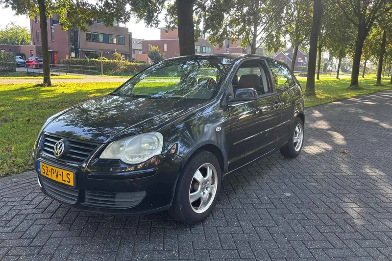 Volkswagen Polo (2005)