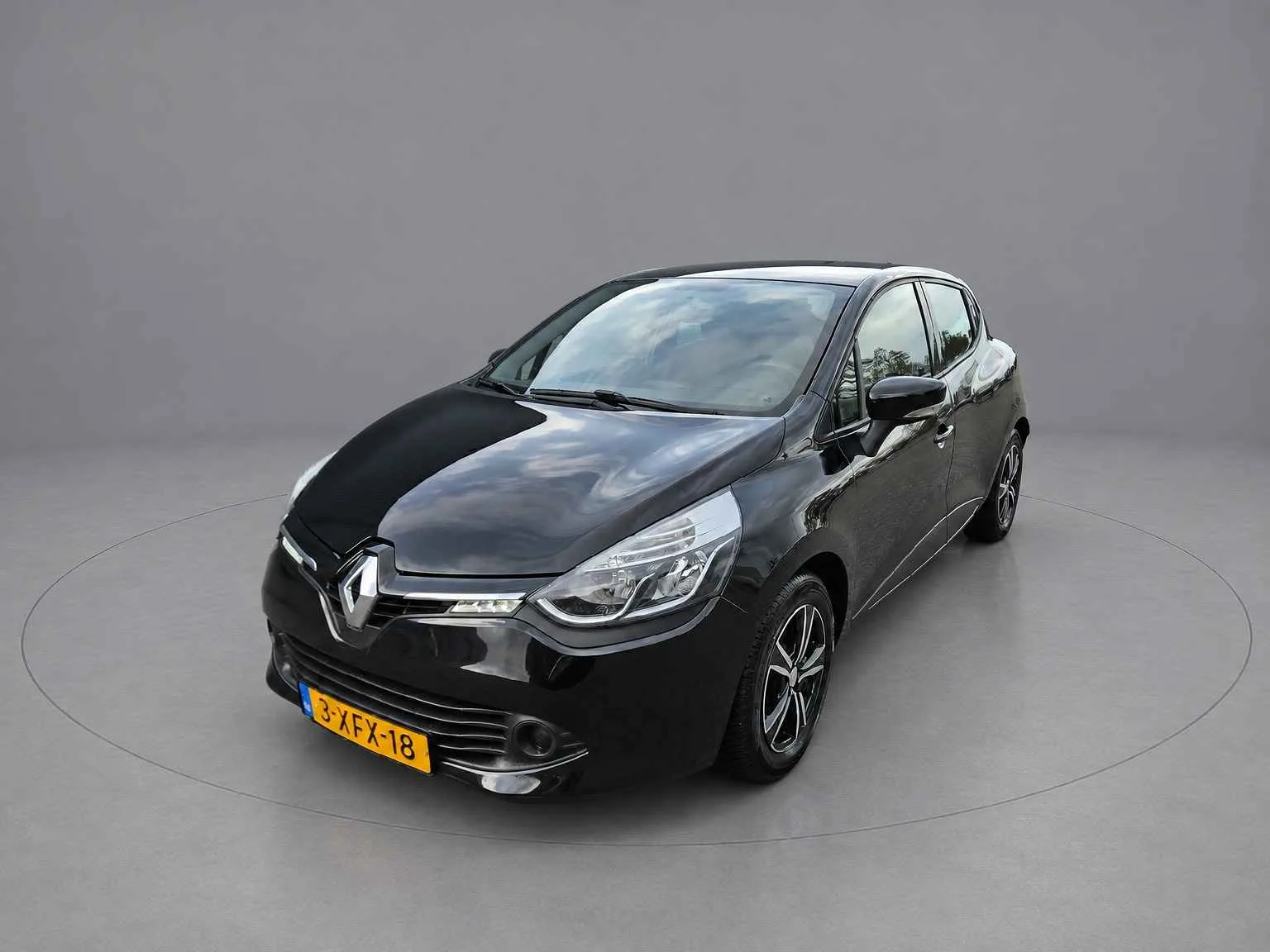 Renault Clio (2014) — foto 1
