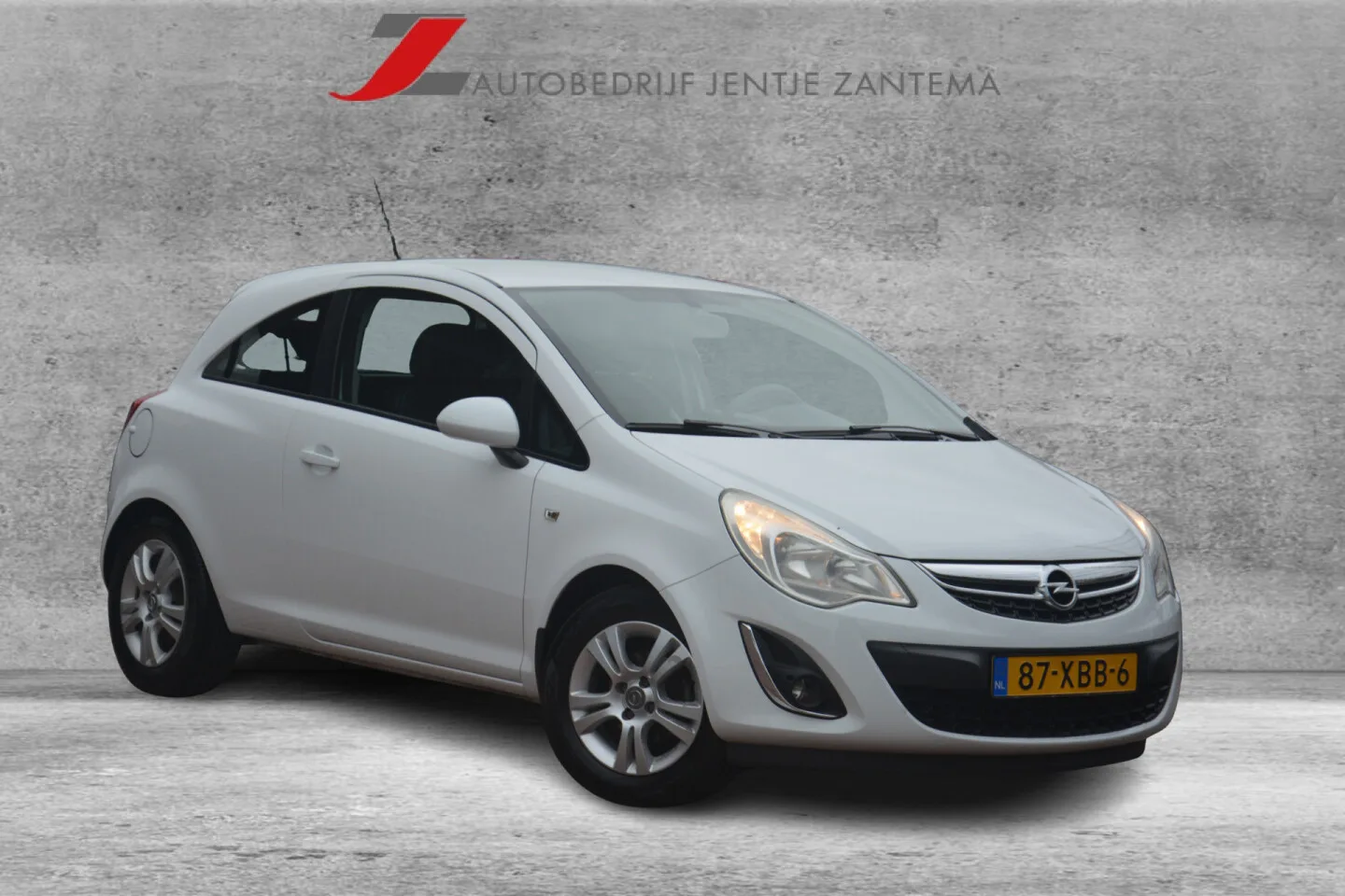Opel Corsa (2012) — foto 1