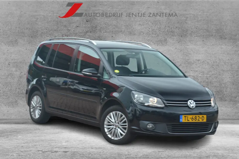 Volkswagen Touran (2015)