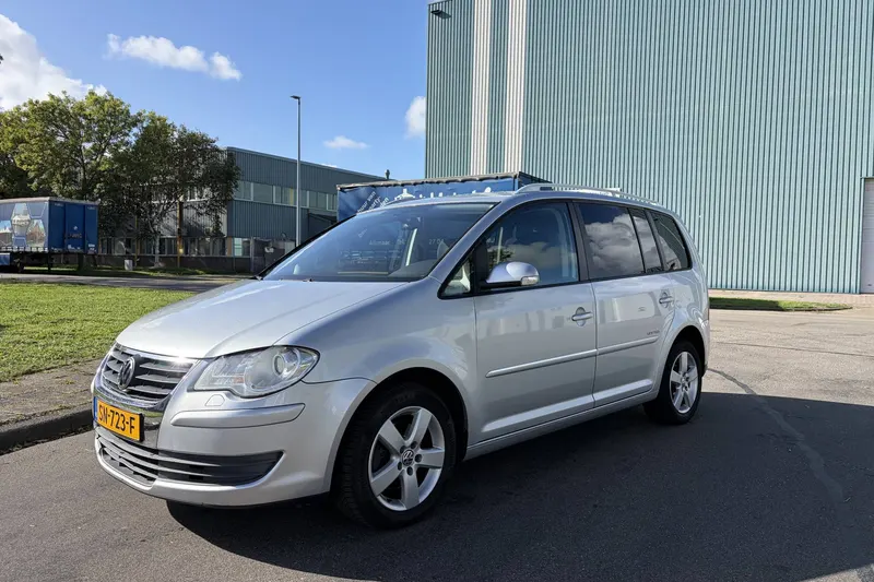 Volkswagen Touran (2008)