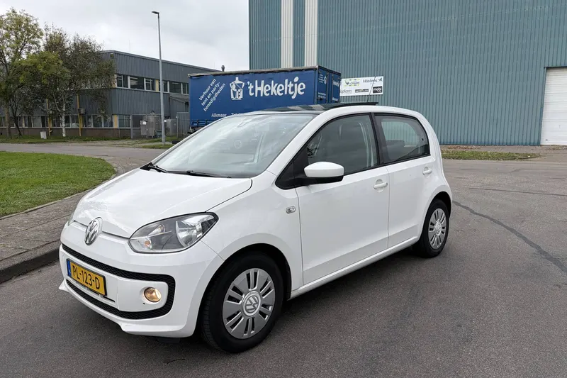 Volkswagen Up! (2012)