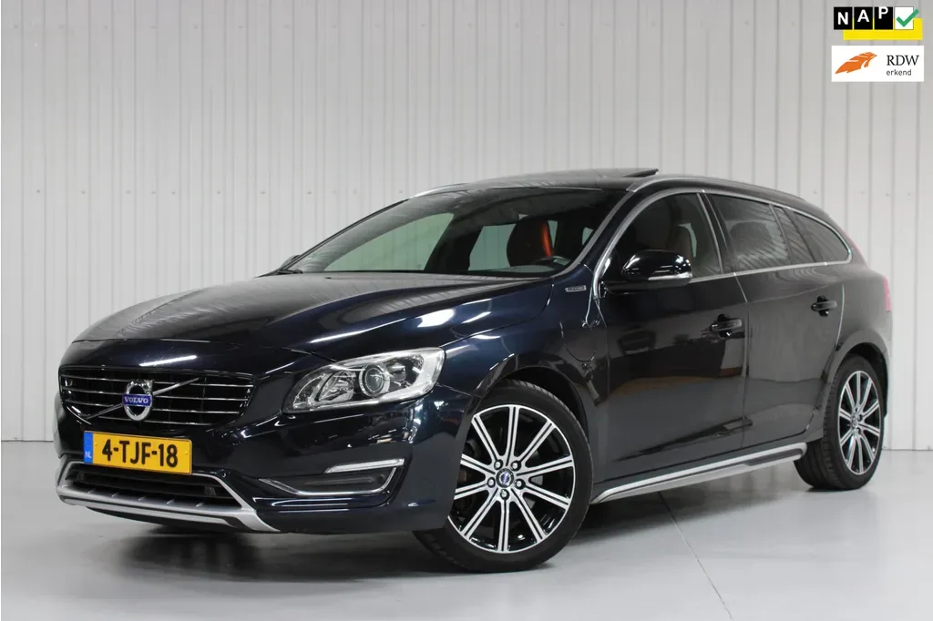 Volvo V60 (2014) — foto 1