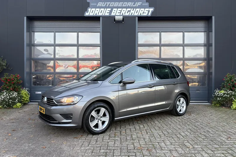 Volkswagen Golf Sportsvan (2015)