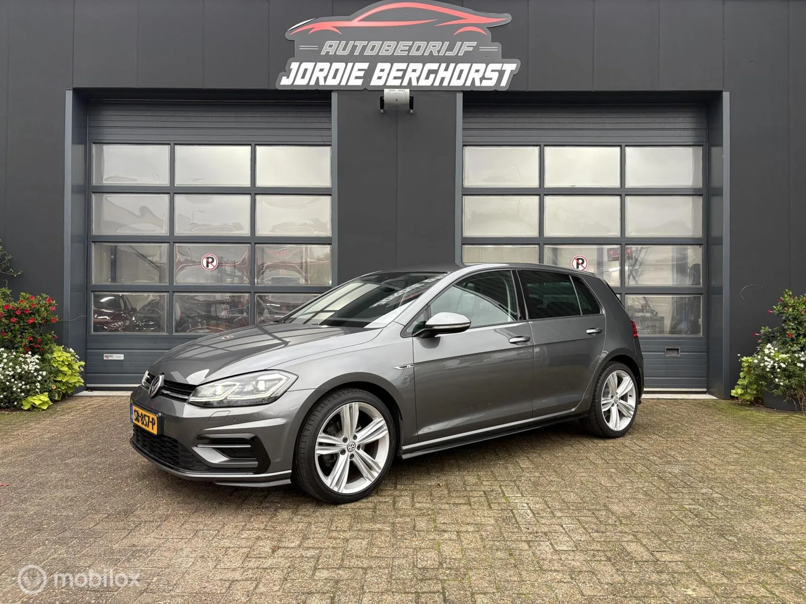 Volkswagen Golf (2017) — foto 1