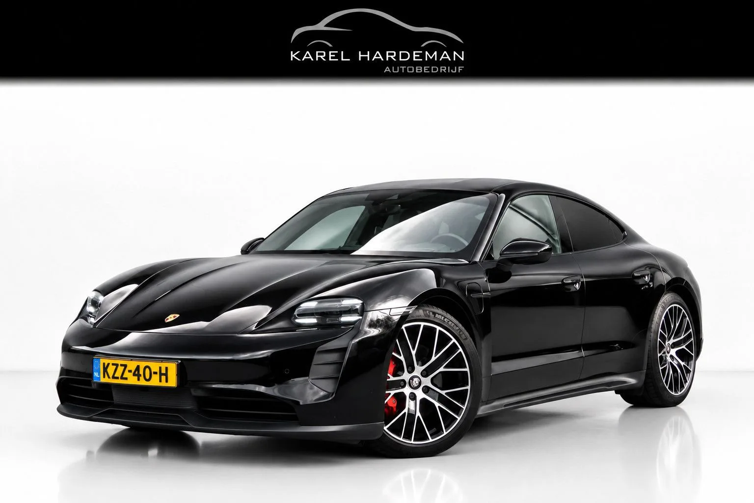 Porsche Taycan (2020) — foto 1