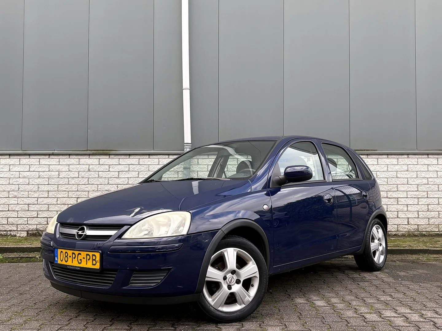 Opel Corsa (2004) — foto 1