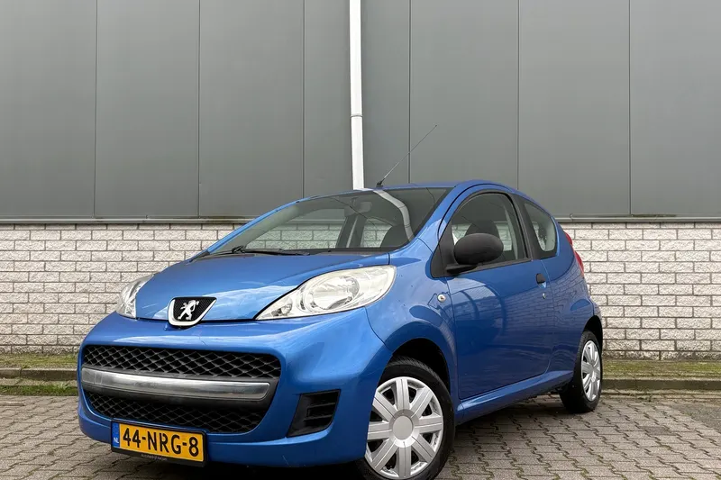 Peugeot 107 (2010)