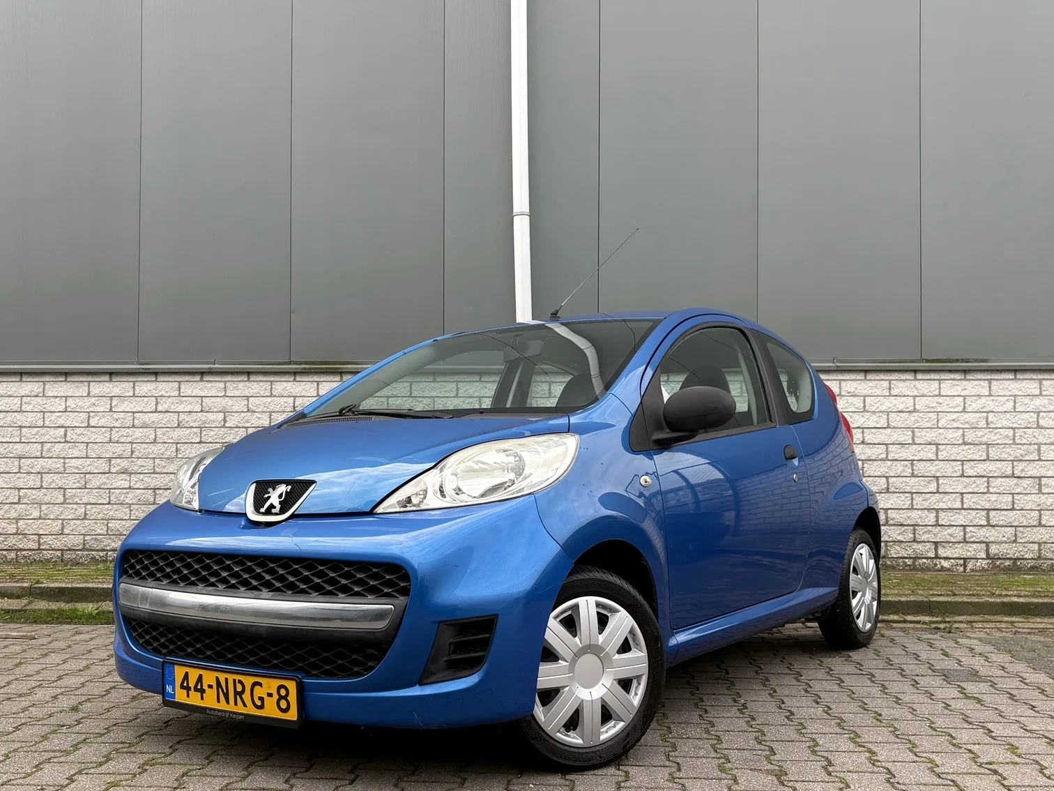 Peugeot 107 (2010) — foto 1