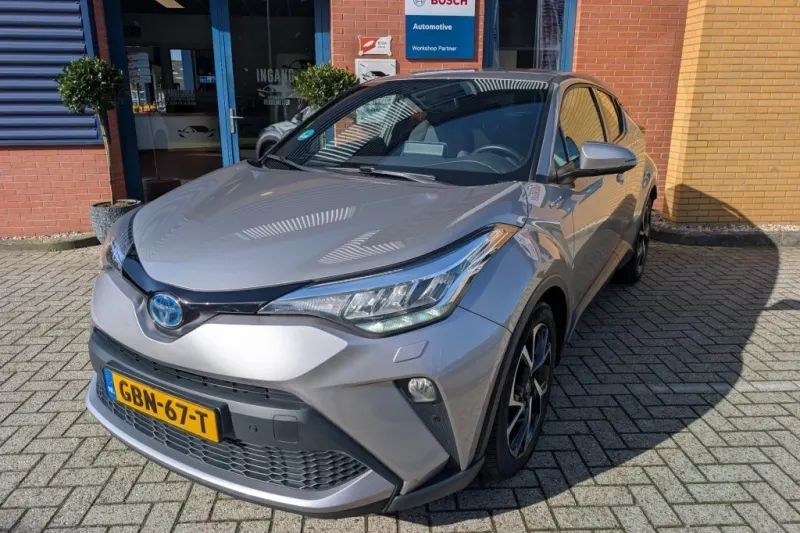 Toyota C-HR (2021)