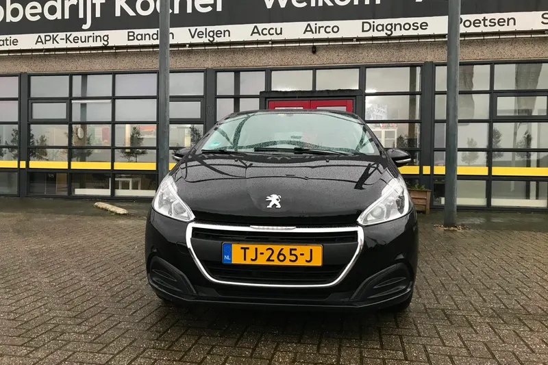 Peugeot 208 (2018)