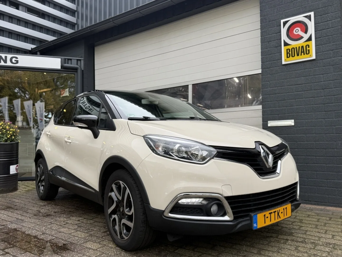 Renault Captur (2014) — foto 1