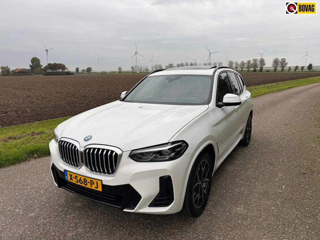 BMW X3 (2024) — foto 1