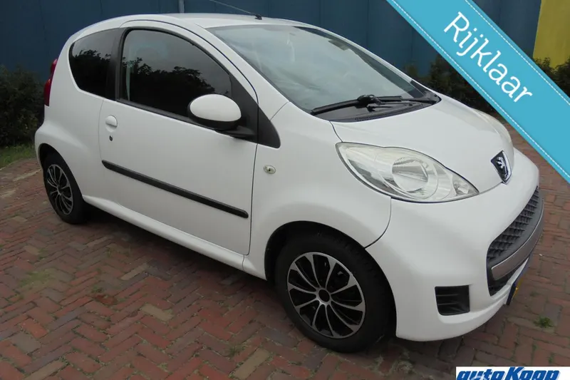 Peugeot 107 (2009)