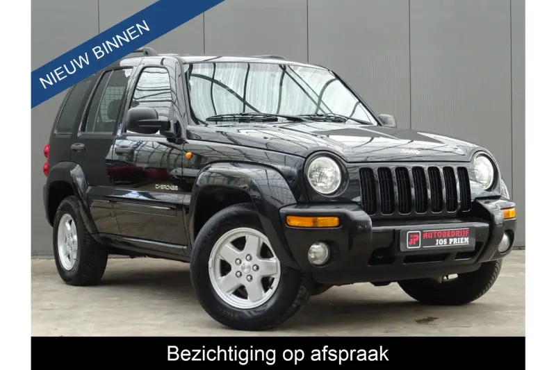 Jeep Cherokee (2004)