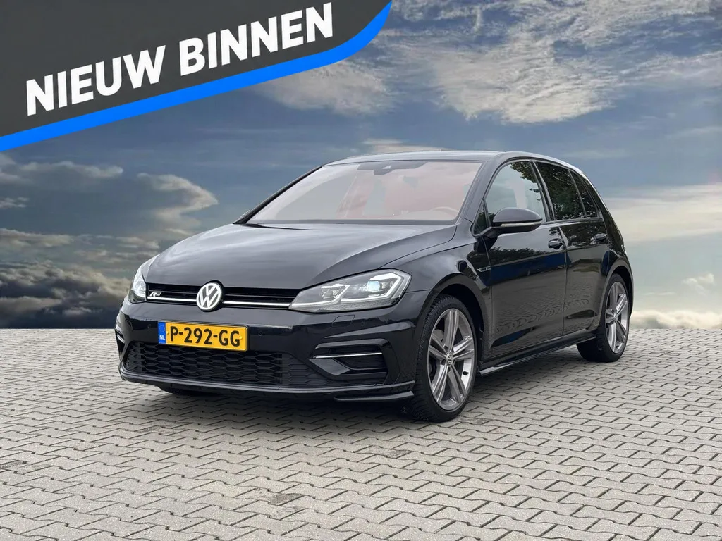 Volkswagen Golf (2019) — foto 1