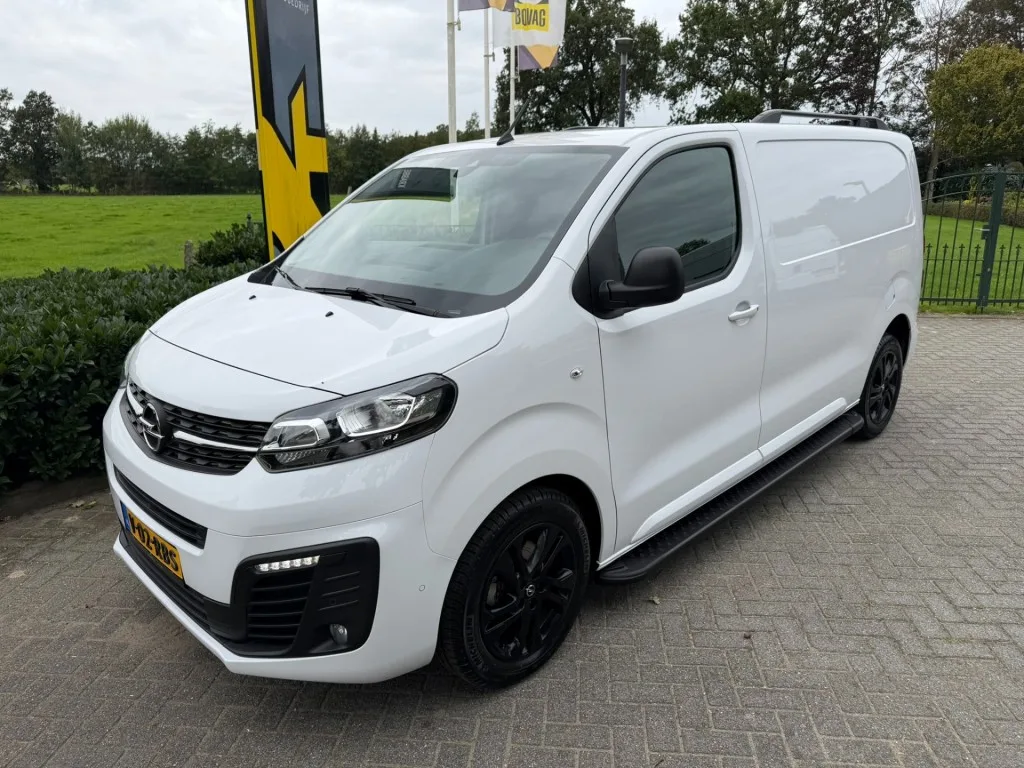 Opel Vivaro (2024) — foto 1